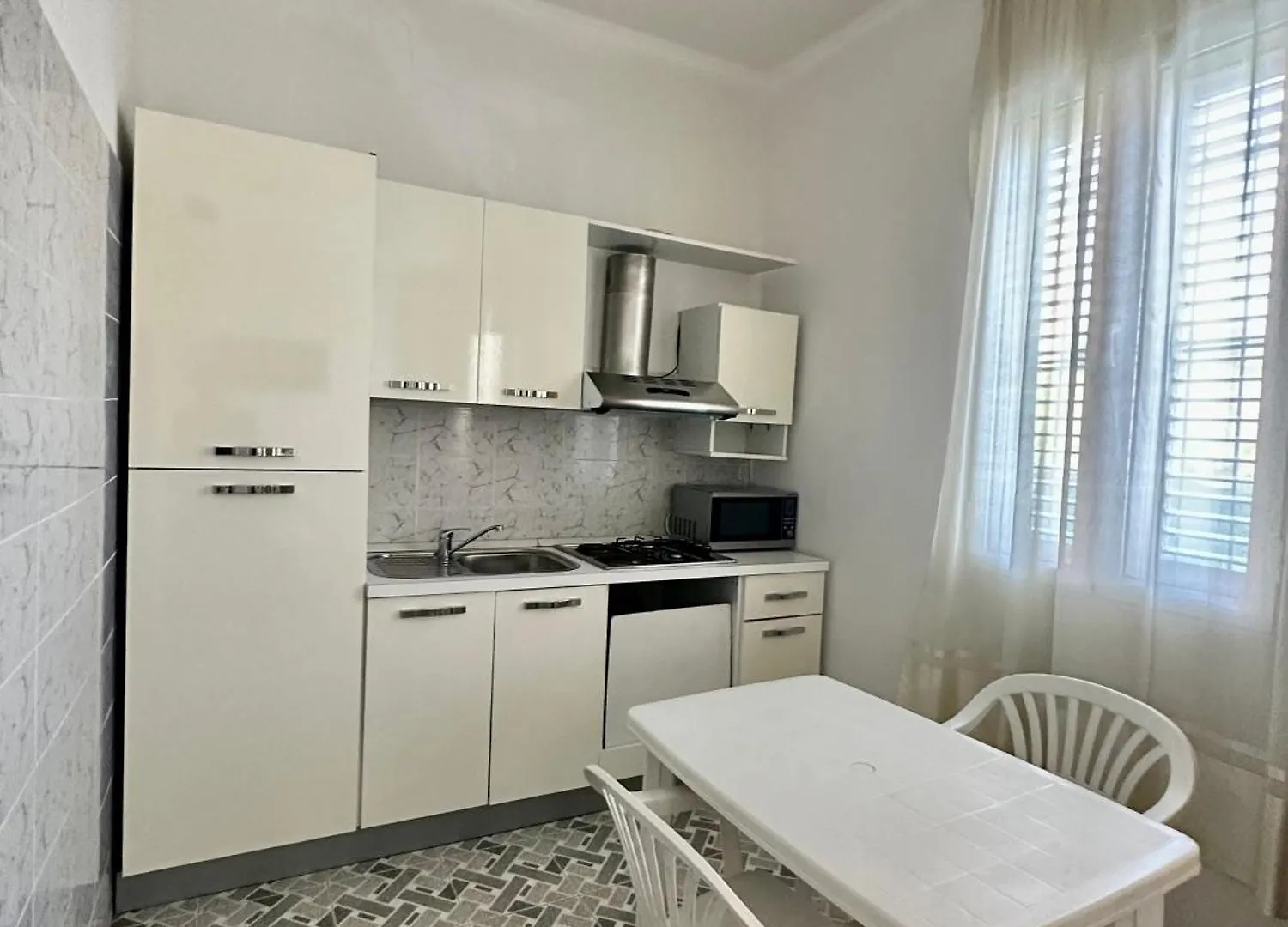 Dora Guesthouse Vlore Homestay